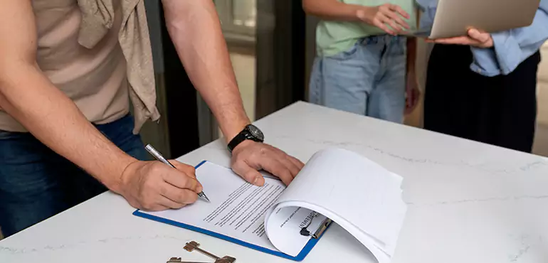 Advantages of Using Assignment of Contract in Real Estate in South Dakota, SD